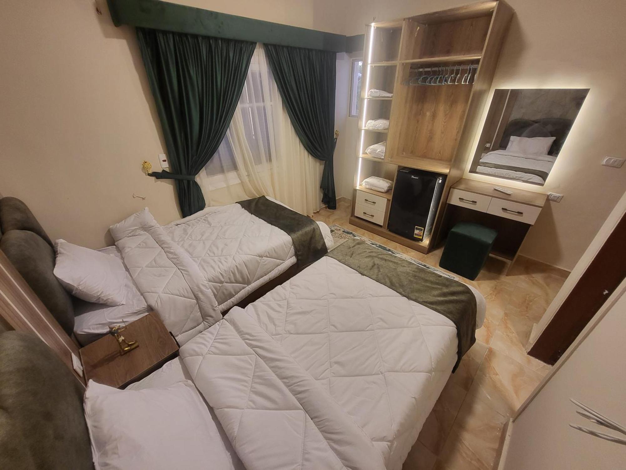 Global Pyramids View Inn Kafret el-Gabal Exterior photo